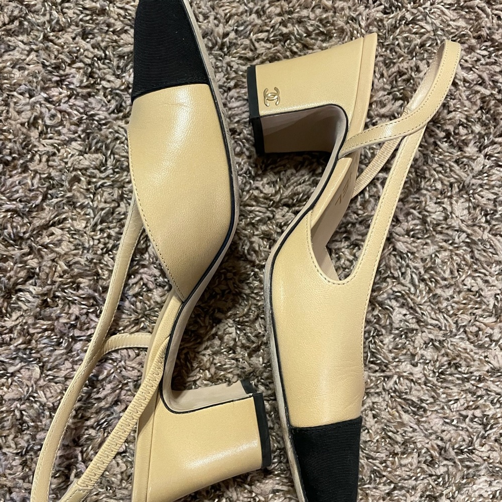 CHANEL classic slingback 100% authentic! EUC - Picture 15 of 15